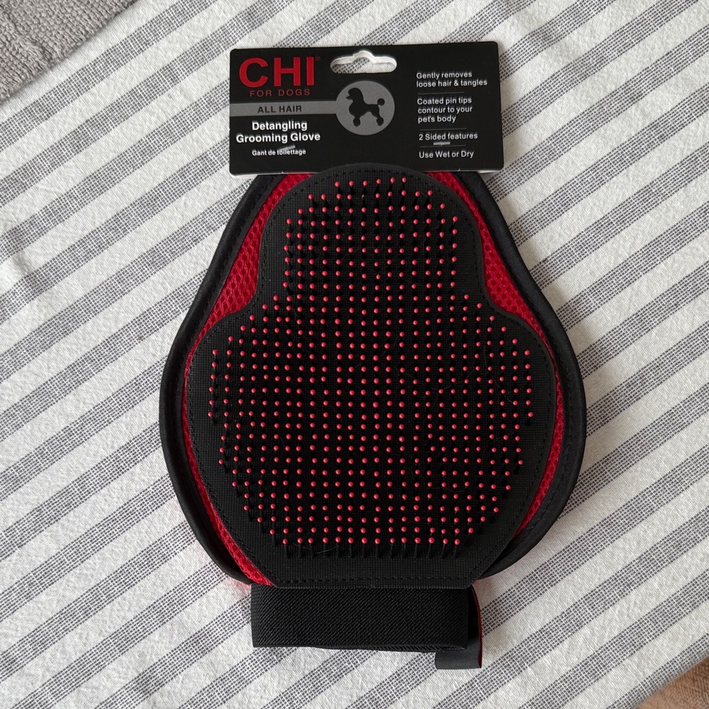 CHI Detangling Grooming Glove